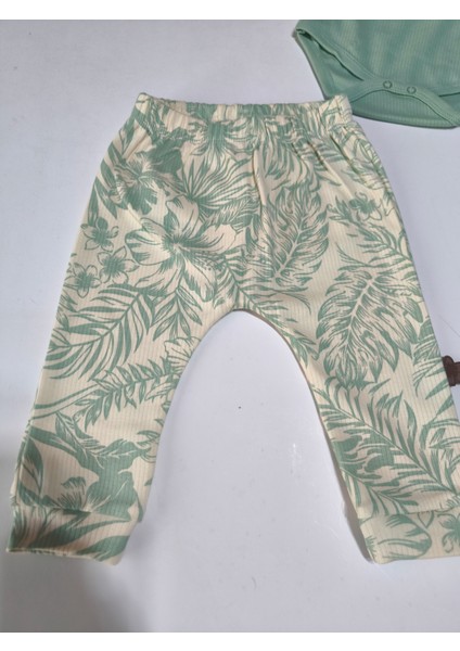 Erkek-Kız Bebek Omuz Genişletmeli Çıtçıtlı Body Pijama Bere Takımı, %100 Pamuk , 3-6-9 Ay fırsatları