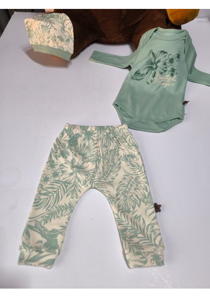 Erkek-Kız Bebek Omuz Genişletmeli Çıtçıtlı Body Pijama Bere Takımı, %100 Pamuk , 3-6-9 Ay indirimleri