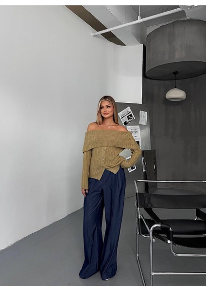 Haki Madonna Yaka Düğmeli Triko modelleri