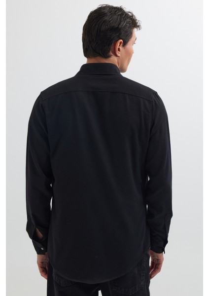 Slim Fit Uzun Kollu Dar Kesim Denim Kot Çift Cepli Spor Yaka Erkek Siyah Gömlek
