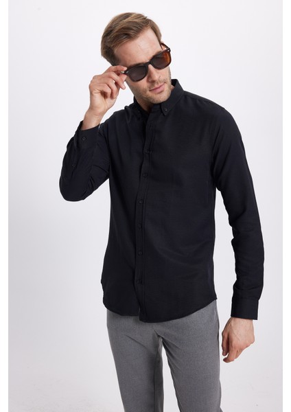 Erkek Slim Fit Dar Kesim Uzun Kollu Pamuklu Oxford Doku Kolay Ütü Siyah Düğmeli Yaka Gömlek