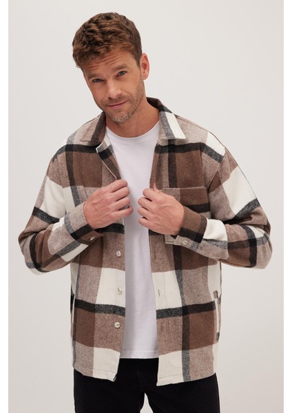 Erkek Relax Fit Rahat Kesim Spor Yaka Kareli Flotalı Cep Kışlık Gömlek