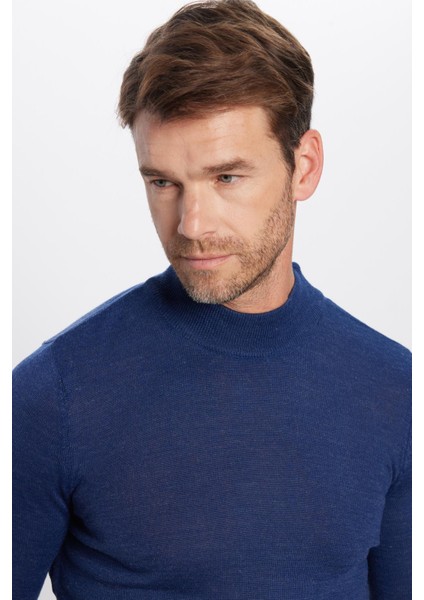 Erkek Slim Fit Dar Kesim Yarım Balıkçı Yaka Düz Lacivert Triko Kazak