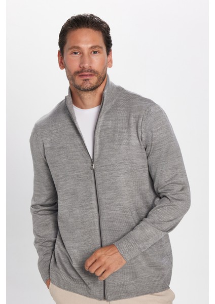 Erkek Slim Fit Dar Kesim Açık Gri Dik Yaka Fermuarlı Düz Hırka