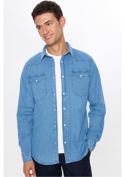 Erkek Slim Fit Dar Kesim Uzun Kollu Çift Cepli Kapaklı Parça Dikişli Mavi Denim Kot Gömlek