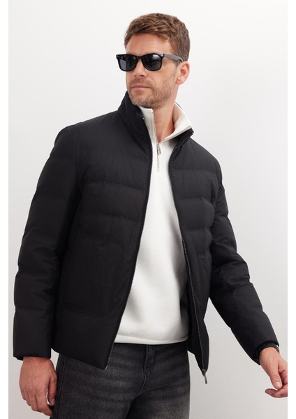 Erkek Regular Fit Normal Kesim Kaz Tüyü Çift Cepli Fermuarlı Siyah Mont