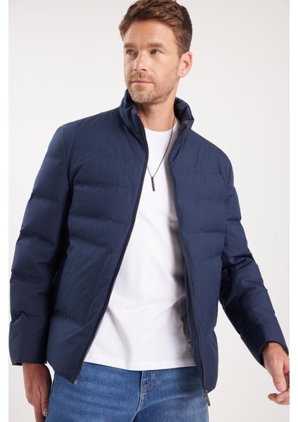 Erkek Regular Fit Normal Kesim Kaz Tüyü Çift Cepli Fermuarlı Lacivert Mont