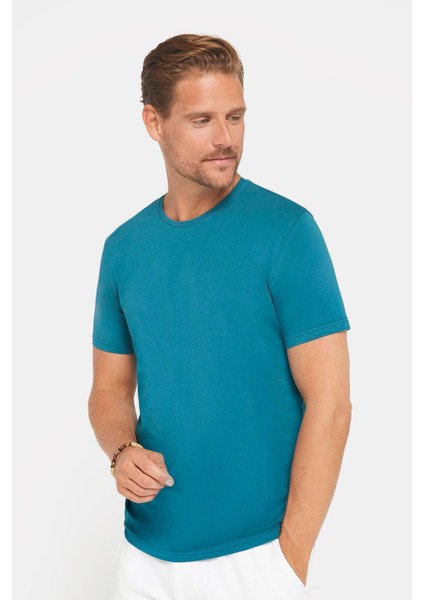 Erkek Slim Fit Dar Kesim Pamuklu Yumuşak Doku Likralı Esnek Kumaş Basic Petrol Bisiklet Yaka Tişört