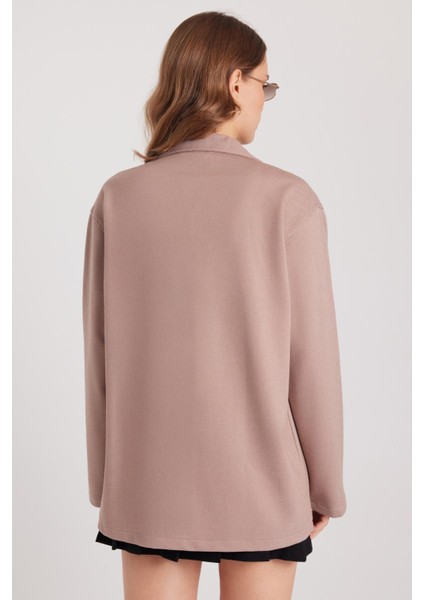 Kadın Relax Fit Rahat Kesim Çift Cepli Örme Vizon Apaş Yaka Gömlek