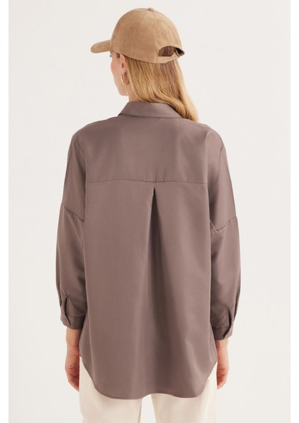 Kadın Oversize Rahat Kesim Spor Yaka Uzun Kollu Basic Düz Vizon Gömlek