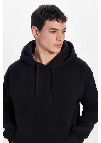 Unisex Oversize Geniş Kesim Pamuklu Yumuşak Dokulu Içi Polarlı Basic Siyah Kapüşonlu Sweatshirt