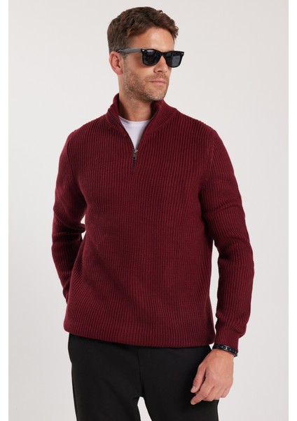 Erkek Slim Fit Dar Kesim Fermuarlı Bordo Dik Yaka Triko Kazak