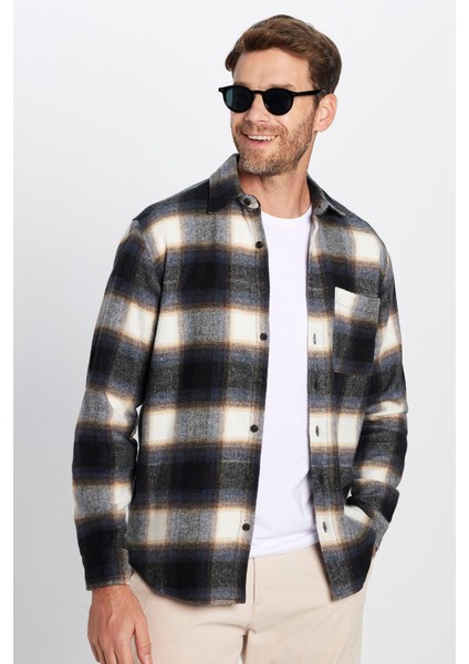 Erkek Regular Fit Klasik Kesim Oduncu Tek Cepli Kışlık Gömlek