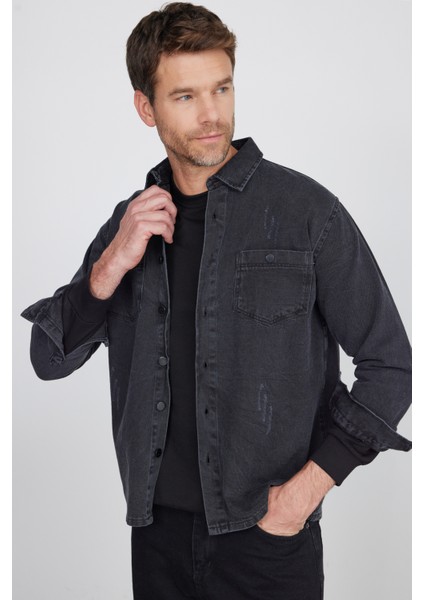 Relax Fıt Uzun Kollu Çift Cep Eskitmeli Siyah Denim Erkek Siyah Gömlek