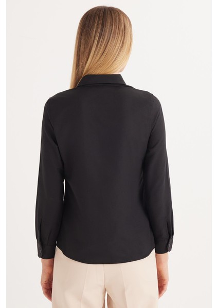 Kadın Slim Fit Dar Kesim Uzun Kollu Pamuklu Vücuda Oturan Dokulu Siyah Basic Gömlek