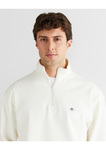 Erkek Beyaz Relaxed Fit Yarım Fermuarlı Sweatshirt 2525398T.113 fırsatları