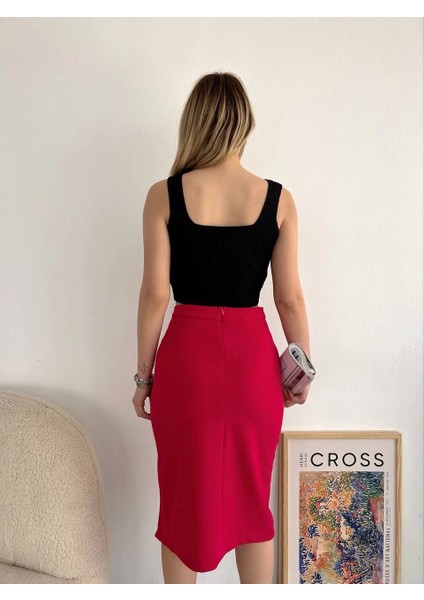 Yırtmaçlı Esnek Kumaş Midi Boy Etek Koyu Kırmızı modelleri