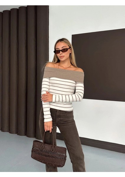 Çizgili Madonna Yaka Kaşkorse Bluz Bej A844