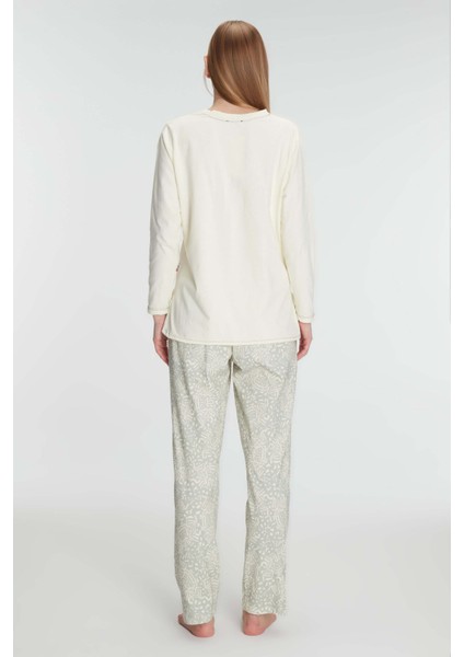 11295 Kadın Pamuklu Uzun Kol Pijama Takımı modelleri
