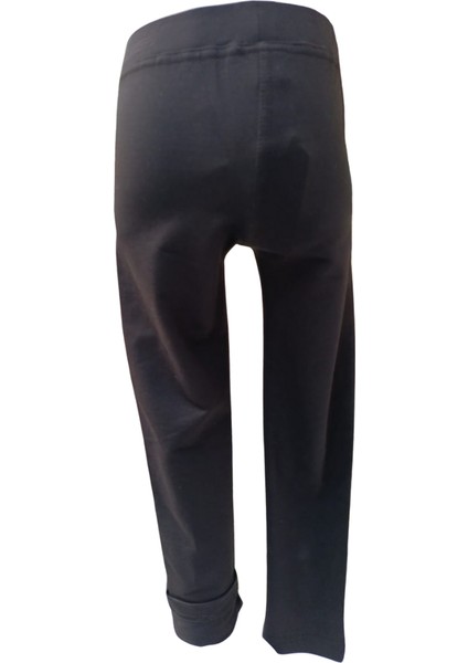 Kız çocuk siyah pamuklu esnek tayt – rahat ve şık günlük kullanım