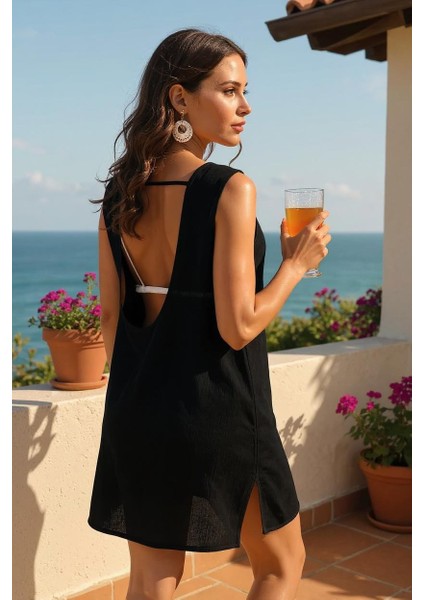 Kadın Siyah Sırt Detaylı Yırtmaçlı Plaj Elbisesi Pareo – Şık, Rahat ve 4 Mevsim Kullanıma Uygun