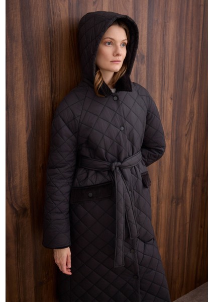 Uzun Kapitone Mont Siyah fırsatları