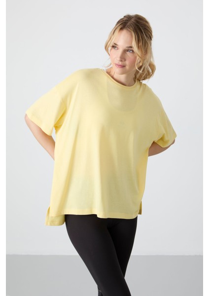 Sarı Penye Modal Yumuşak Tuşeli Oversize Fit Basic Kadın T-Shirt- 97285