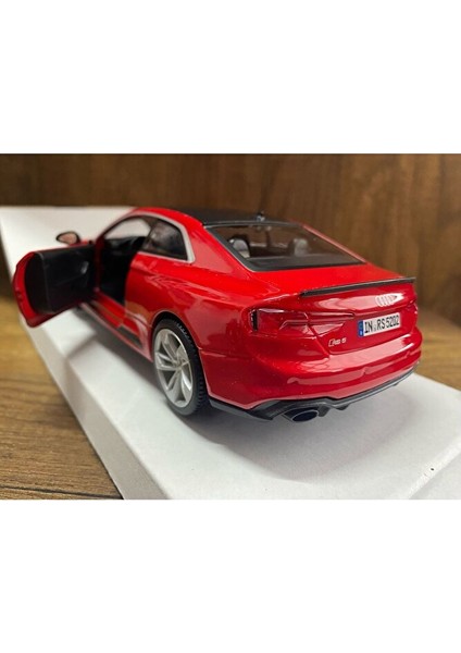 Audi Rs5 1:24 Ölçek Diecast Model Araba Audi Rs 5 Diecast Araba Audi Coupe Kırmızı Diecast fiyatları