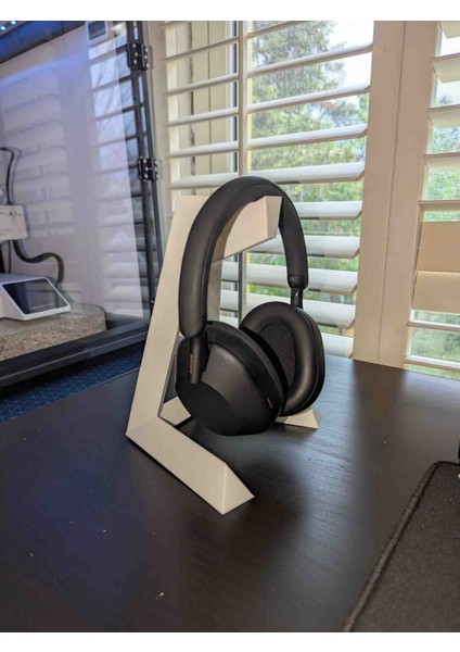 Wavestand – Modern Tasarım Kulaklık Standı