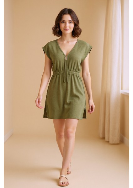 Kadın Haki Yanları Yırtmaçlı Tokalı V Yaka Mini Plaj Elbisesi