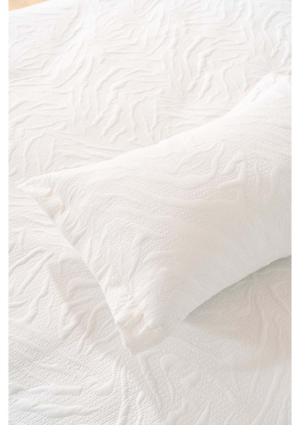 Venada Çift Kişilik Mikro Uyku Seti 3 Parça Yatak Örtüsü Seti Krem indirimleri