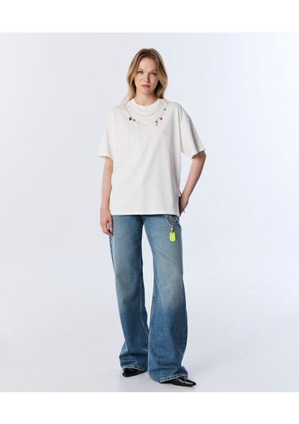 Zincir Aksesuarlı Tişört TW6250070121018 fırsatları