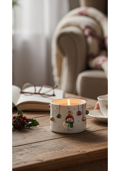 24K Altın Süslemeli Kardan Adam Kar Temalı Seramik Mumluk Yılbaşı Yeni Yıl Hediyesi