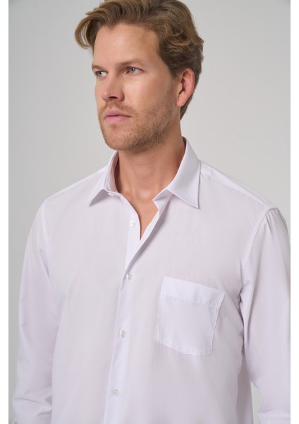 Erkek Beyaz Basic Regular Fit Sert Yaka Cepli Gömlek modelleri