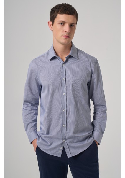 Erkek Lacivert Pamuk Trend Çizgili Regular Fit Sert Yaka Gömlek
