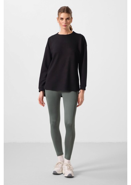 Siyah Yumuşak Dokulu O Yaka Rahat Form Kadın Tunik Sweatshirt - 97305