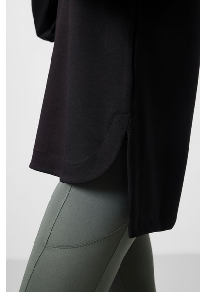 Siyah Yumuşak Dokulu O Yaka Rahat Form Kadın Tunik Sweatshirt - 97305