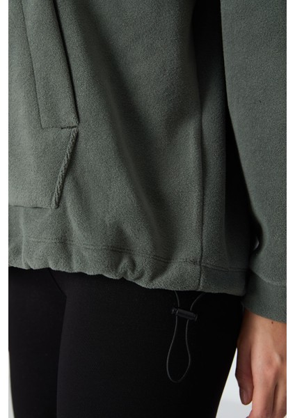 Haki Kalın Yumuşak Dokulu Kapüşonlu Oversize Nakışlı Polar Kadın Sweatshirt - 97292