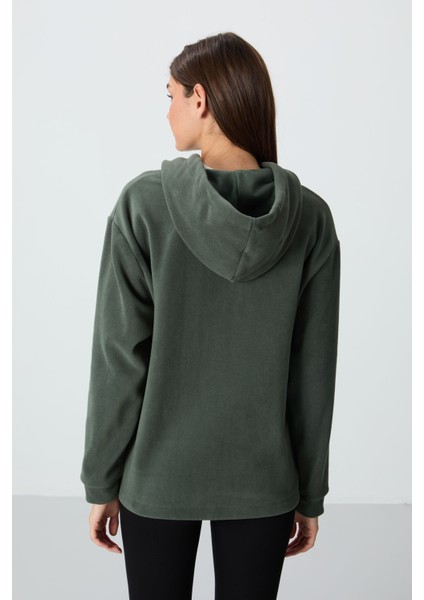 Haki Kalın Yumuşak Dokulu Kapüşonlu Oversize Nakışlı Polar Kadın Sweatshirt - 97292