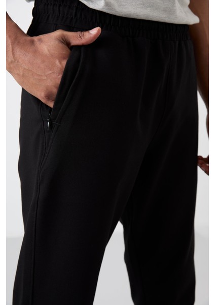 Siyah Pamuk Yumuşak Dokulu Standart Fit Nakışlı Erkek Eşofman Alt - 82133