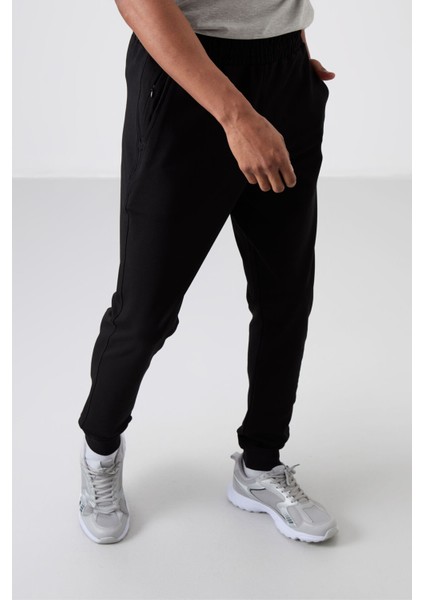 Siyah Pamuk Yumuşak Dokulu Standart Fit Nakışlı Erkek Eşofman Alt - 82133