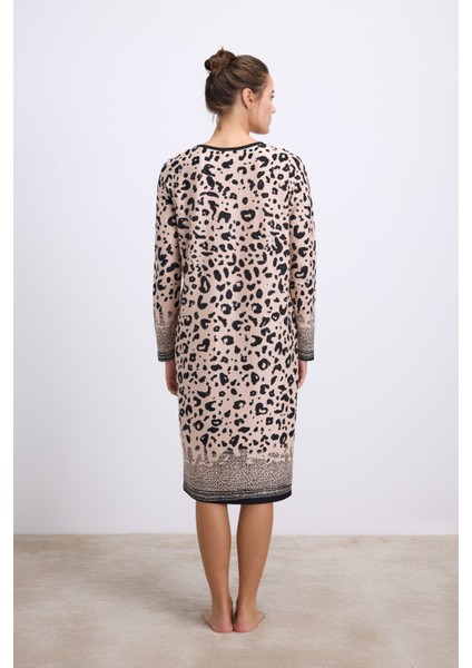 Kadın Uzun Kollu Leopar Desenli ve Doğal Dokulu Gecelik (11539) fiyatları