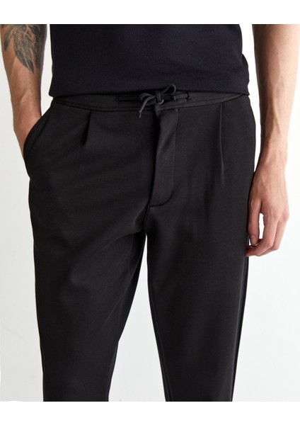 Erkek Siyah Jogger Fit Pantolon 1225116T.5 fırsatları