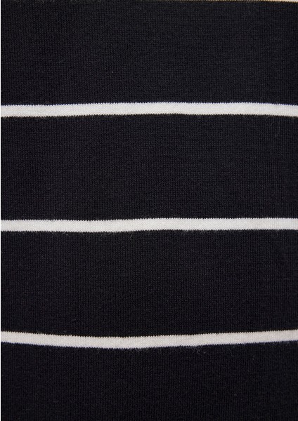 Beyaz Çizgili Siyah Kazak 0710226-900