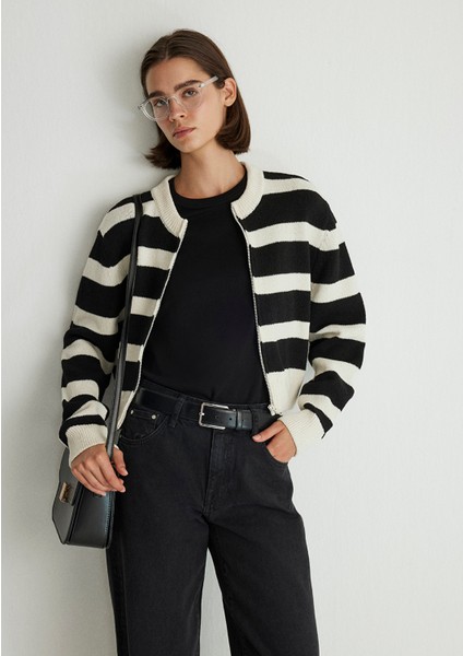 Fermuarlı Siyah Çizgili Hırka 1710526-85407