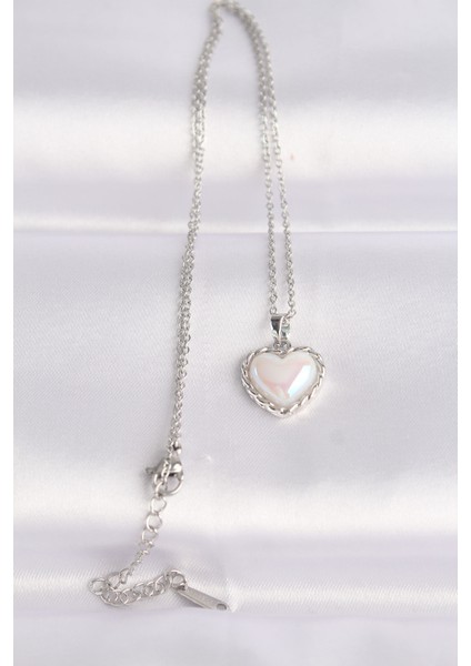 316L Çelik Zincir Gümüş Renk Beyaz Taşlı Bombeli Kalp Kolye fiyatları