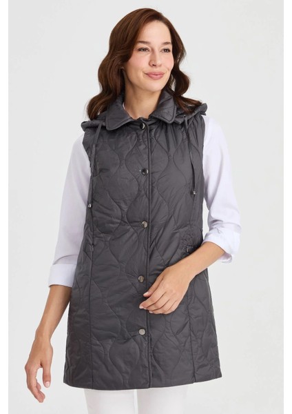 Kadın Kapüşonlu Kapitone Yelek 23406-26K fiyatları