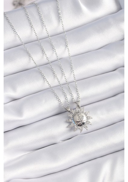 316L Çelik Gümüş Renk Zirkon Taşlı Güneş Model İşleme Yazı Detay Arkadaşlık Kolyesi modelleri