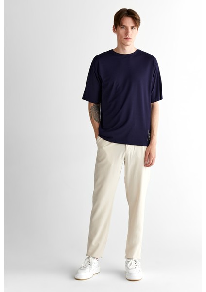 Erkek Lacivert Relaxed Fit Bisiklet Yaka Logolu T-Shirt 2325124T.433 modelleri