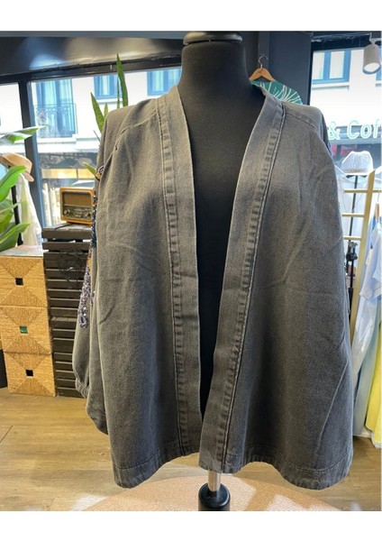 Kadın Kuşlu Taş Işlemeli Pamuk Nakışlı Kimono fırsatları